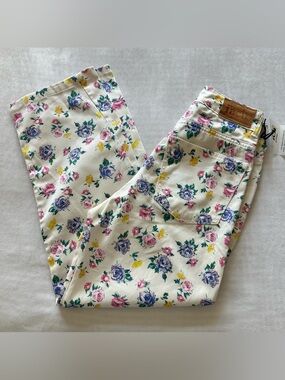 tach clothing white floral lightweight jeans / size medium